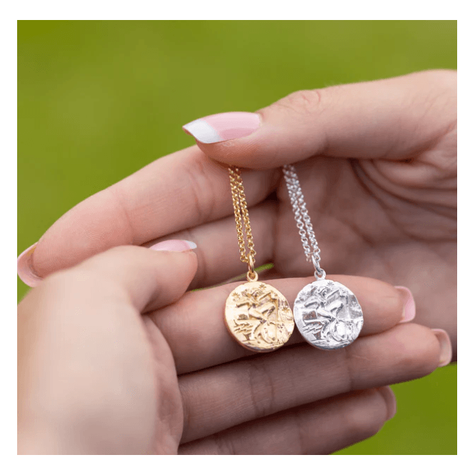 Scream Pretty aquarius zodiac necklace