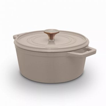 Nattura Cast Iron Round Casserole