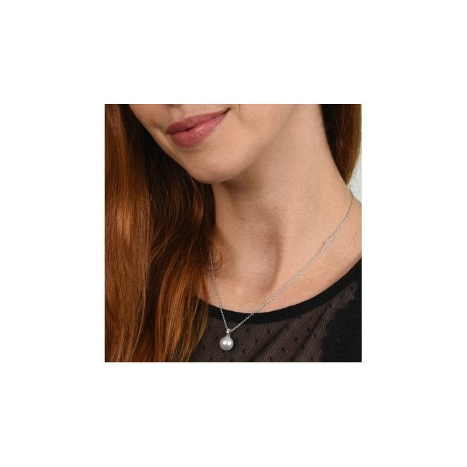 Cachet Gina Pendant