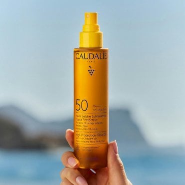 High Protection Glow Oil SPF50