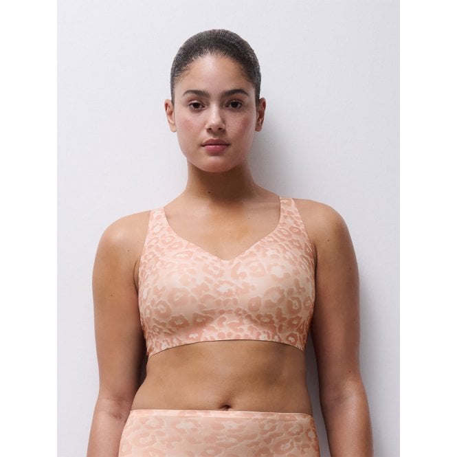 Chantelle Softstretch Power V-Neck Wireless Support Bra