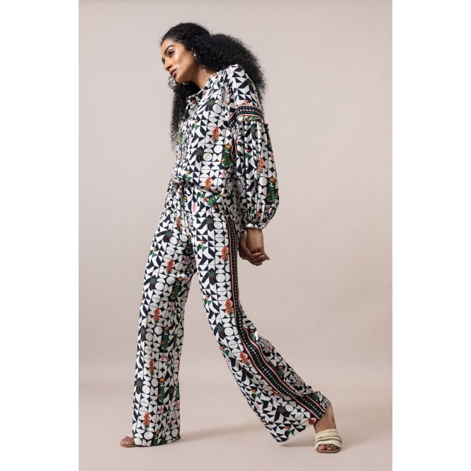 Emily Lovelock Denise Pant