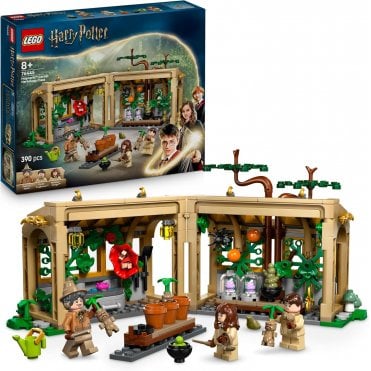 Hogwarts™ Castle: Herbology Class