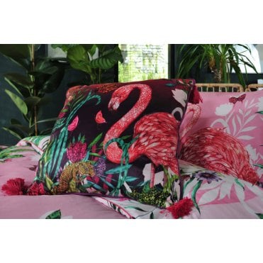 Exotic World Velvet Cushion, Season 1