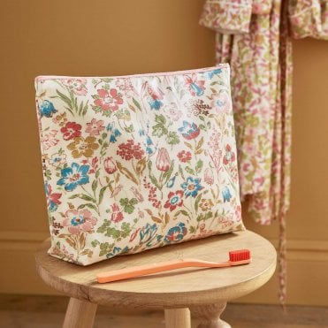 Meadowsweet Wash Bag