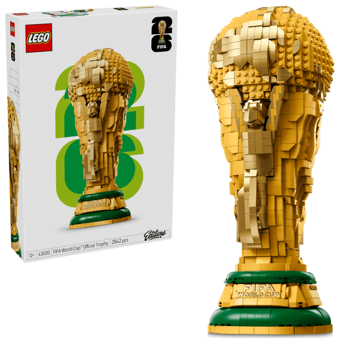 LEGO Editions FIFA World Cup™ Official Trophy 43020