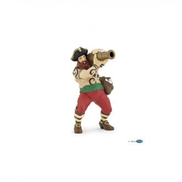 Pirate with cannon