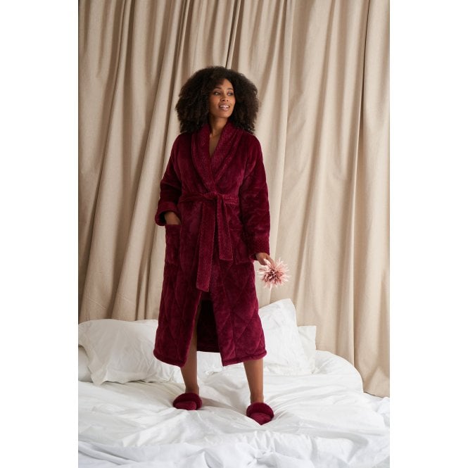 Pretty You Quilted Velour Robe