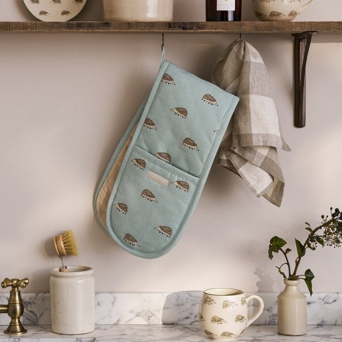 Sophie Allport Hedgehogs Double Oven Glove