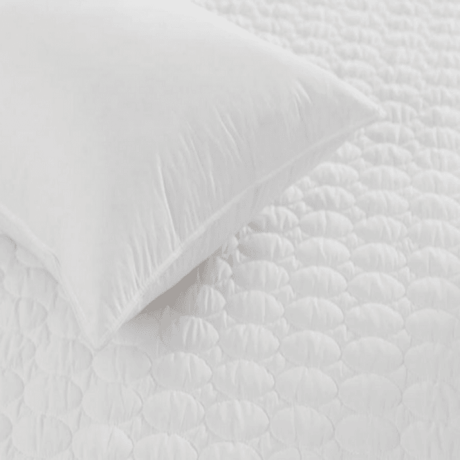 The Fine Bedding Company Quilted Luxury Waterproof Mattress Protector