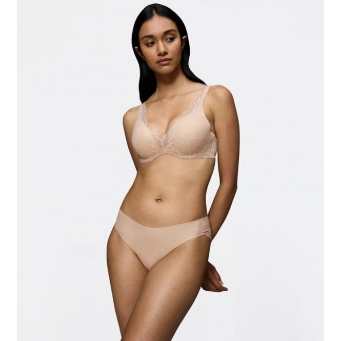 Triumph Body Make-Up Illusion Lace Wired Padded Bra